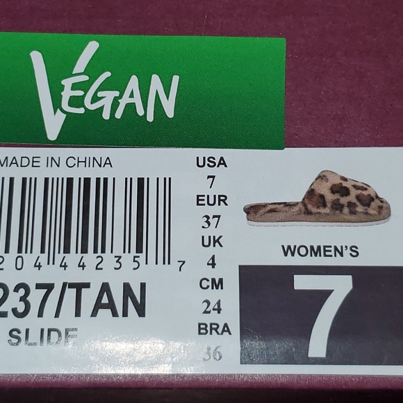 Skechers Memory Foam Leopard Slides - Picture 6 of 8